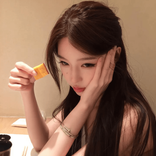 haleyzhou9852
