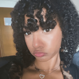 luvaleeza